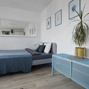 Targ Z Widokiem I Parkingiem Apartament